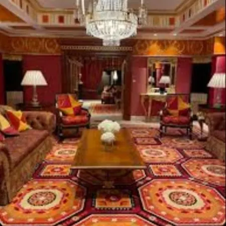 Holiday * شكودر